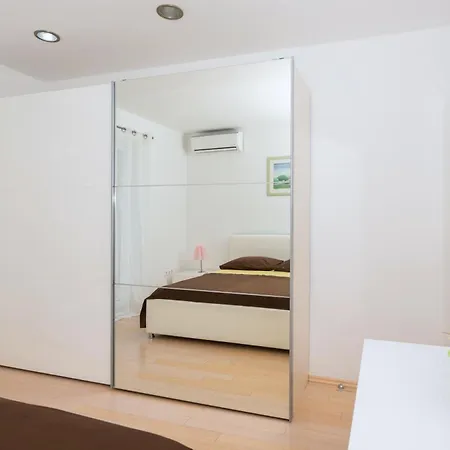 Silvana Apartment Makarska