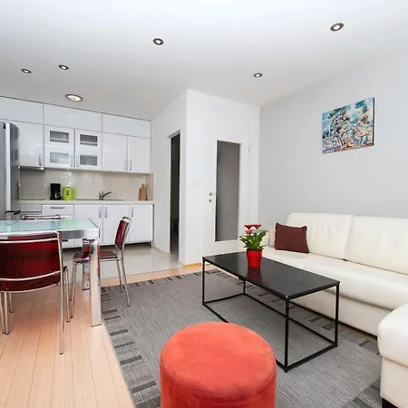 Apartment Silvana Makarska